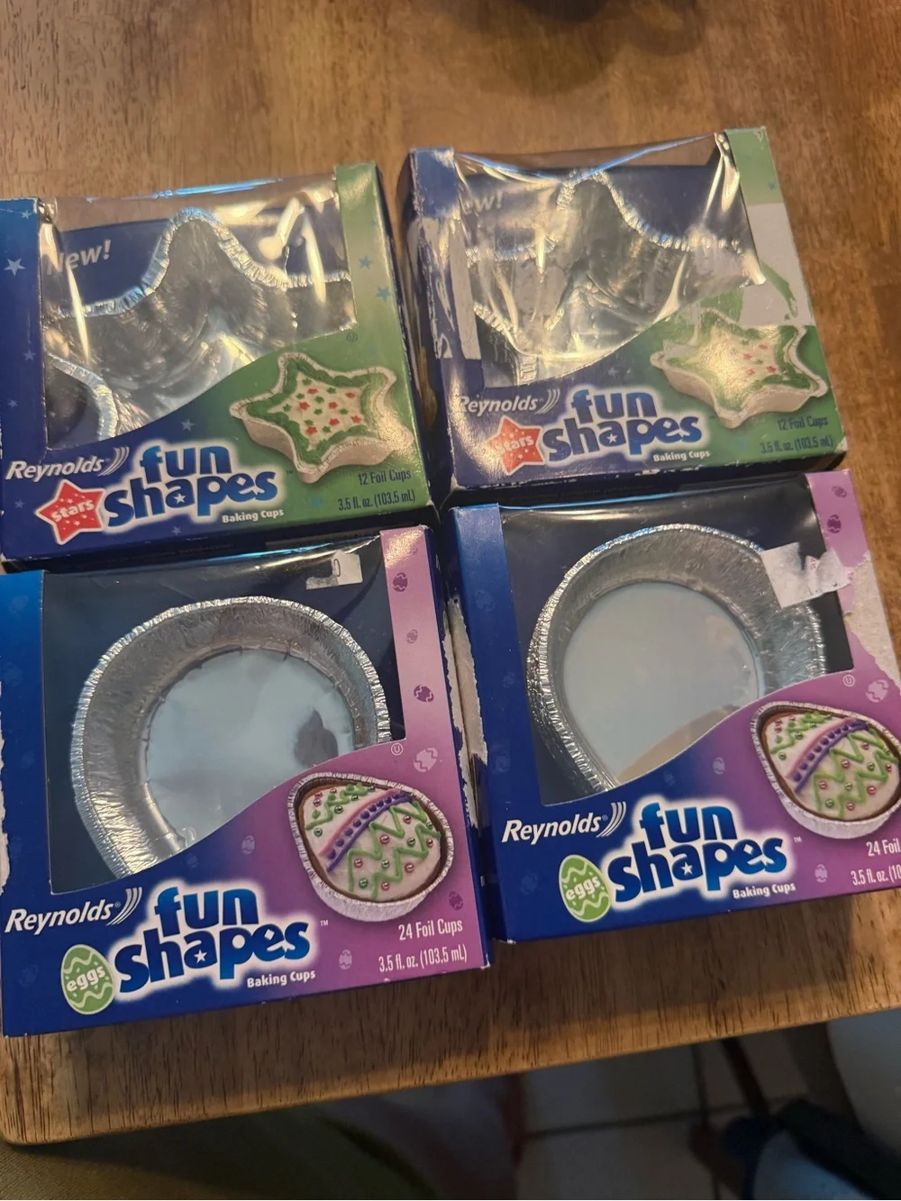 Reynolds Fun Shapes 4 Sets of 24 Oval Egg/Star Foil Baking Cups Easter Jello NEW